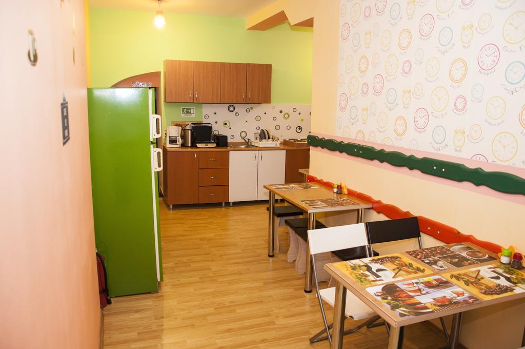 Jugendstube Hostel Brasov Ngoại thất bức ảnh
