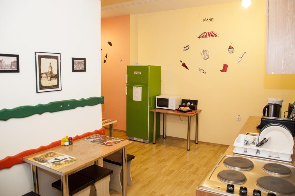 Jugendstube Hostel Brasov Ngoại thất bức ảnh