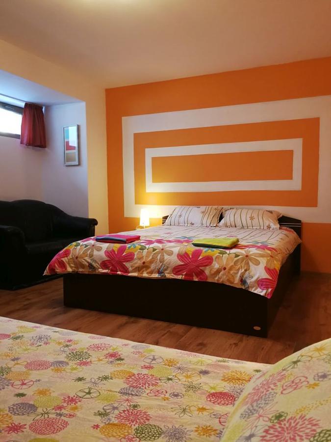 Jugendstube Hostel Brasov Ngoại thất bức ảnh